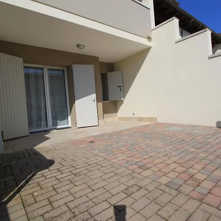 بيت للعطل Regina Mare *