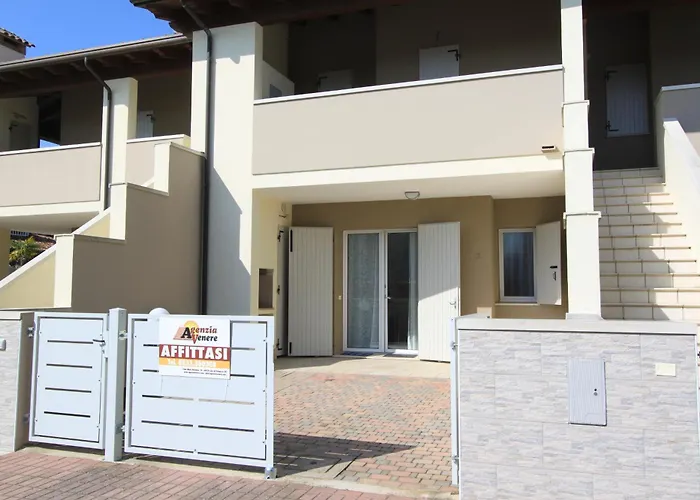 Regina Mare * ليدو دي سكاشي